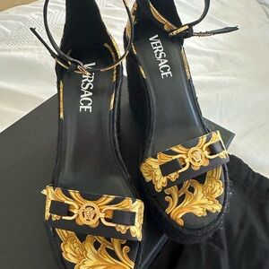 Versace Medusa 120MM Leather Espadrille Sandals